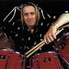 Iron Maiden bubnjar - Nicko McBrain