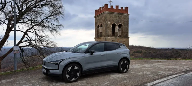 Moj Volvo EX30 Twin Ultra